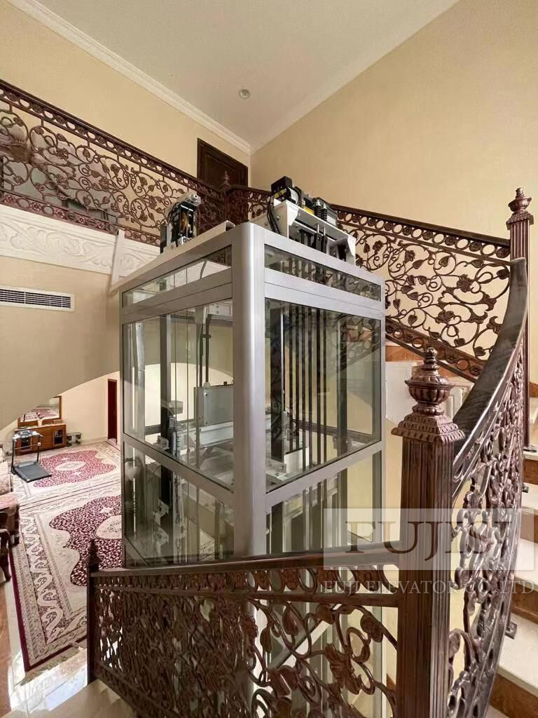 Một chiếc thang máy tuyệt đẹp như vậy, tôi không cho phép bạn chưa từng thấy.