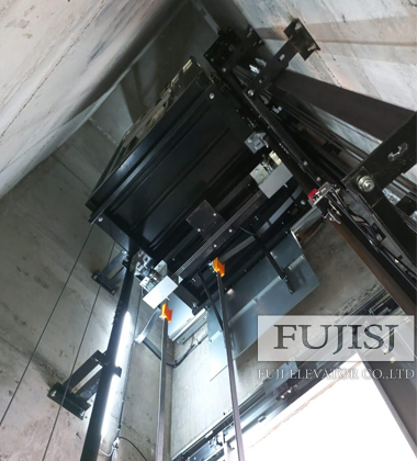 Bộ điều khiển tích hợp sẽ hiển thị báo lỗi Err94-104 (trường hợp xử lý sau bán hàng).